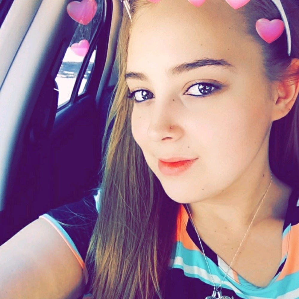 Meet your Posher, Bailee